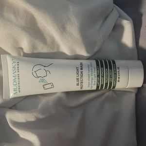 Blue light protection mask